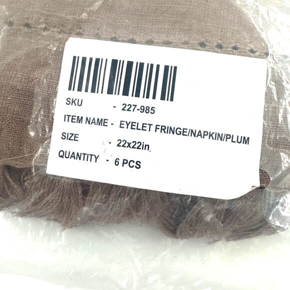 Crate and Barrel Linen Eyelet Fringe Napkin in Warm Plum by Gaby Dalkin 6 Pcs - Picture 3 of 9